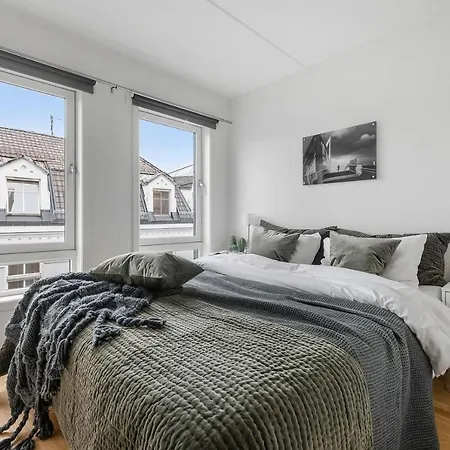 Bjorvika Apartments, Teaterplassen, Center Apart Otel 4*