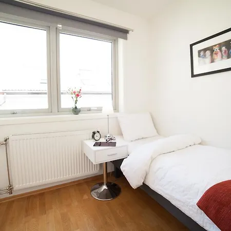 Hotel apartamentowy Bjorvika Apartments, Teaterplassen, Center
