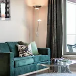 Bjorvika Apartments, Teaterplassen, Center Apartahotel