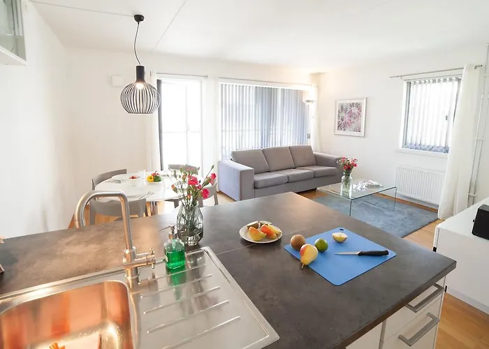 Bjorvika Apartments, Teaterplassen, Center