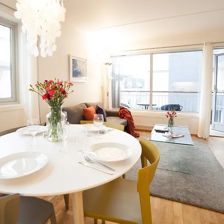 Bjorvika Apartments, Teaterplassen, Center